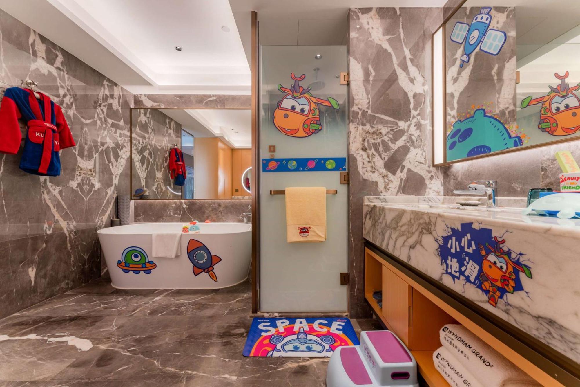فندق Wyndham Grand Zhaoqing Downtown المظهر الخارجي الصورة